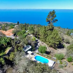 Feriendomizil Mit Beheiztem, Abdeckbarem Pool Tijarafe